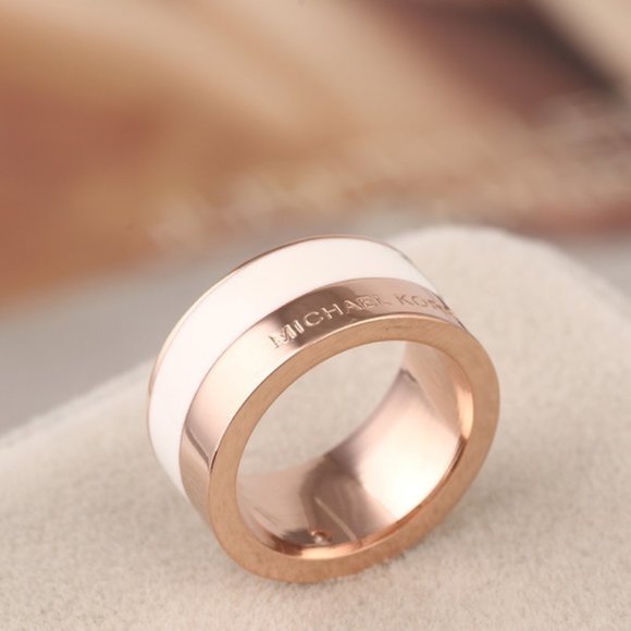 Michael Kors Enamel Glaze Rose Gold Rings Size7 - Picture 1 of 5
